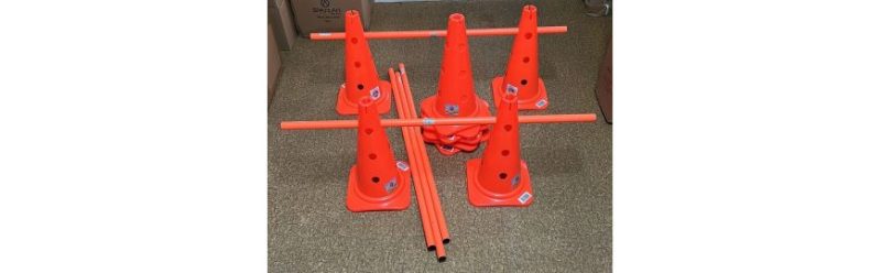 set 10 conuri 50 cm cu 5 bastoane 100 cm 3